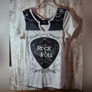 Daytrip White & Black Rock N Roll Graphic Short Sleeve Tee Guitar Pick